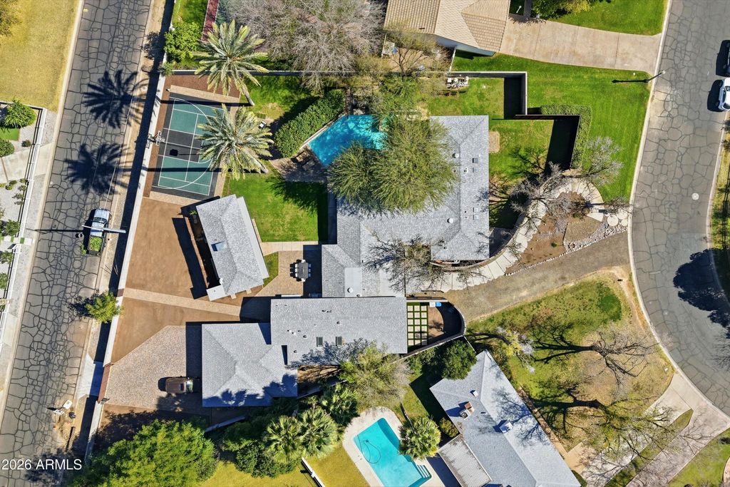 Image 56 of property listing at 540 W SOLANO Drive, Phoenix, AZ 85013