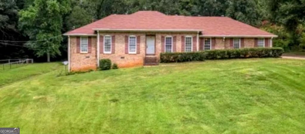 1643 Colonial South Drive SW, Conyers, GA 30094