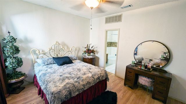 13217 Emily Road 3103, Dallas, TX 75240