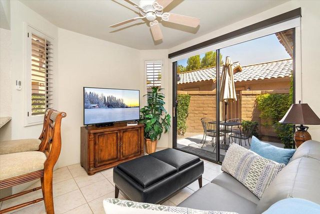 38315 Crocus Lane, Palm Desert, CA 92211