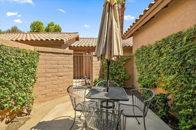 38315 Crocus Lane, Palm Desert, CA 92211