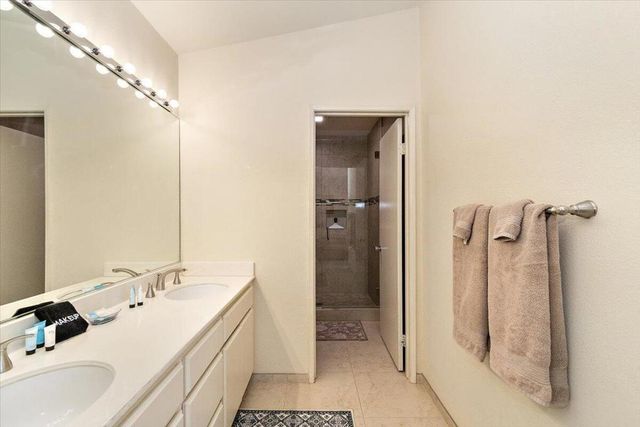 38315 Crocus Lane, Palm Desert, CA 92211