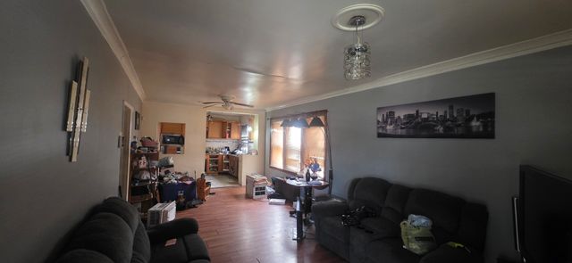 9905 S Yale Avenue, Chicago, IL 60628