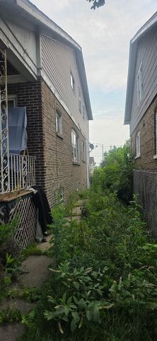 9905 S Yale Avenue, Chicago, IL 60628