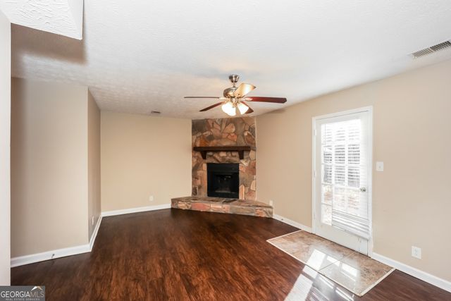 284 Independence Drive, Jonesboro, GA 30238