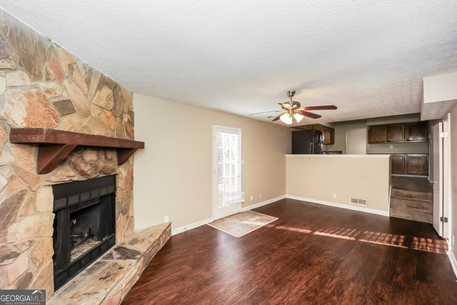 284 Independence Drive, Jonesboro, GA 30238