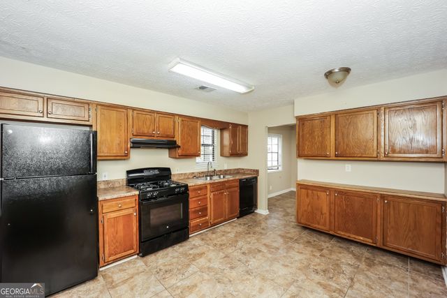 284 Independence Drive, Jonesboro, GA 30238