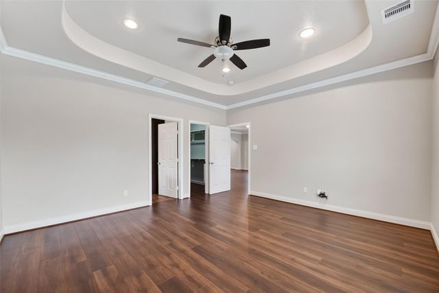 213 W Jackson Avenue, Pasadena, TX 77506