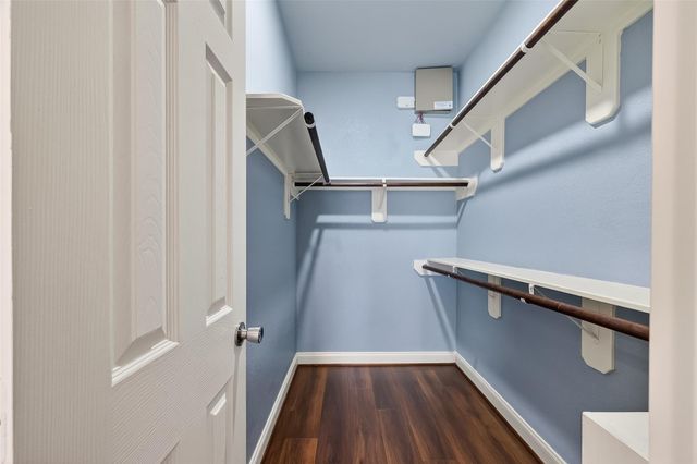 213 W Jackson Avenue, Pasadena, TX 77506