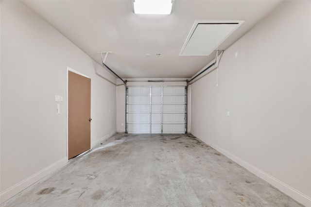 213 W Jackson Avenue, Pasadena, TX 77506