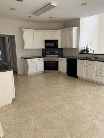 140 Dearing Woods Way, Covington, GA 30014