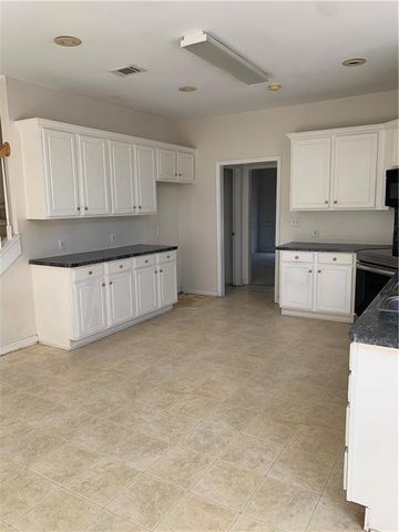 140 Dearing Woods Way, Covington, GA 30014