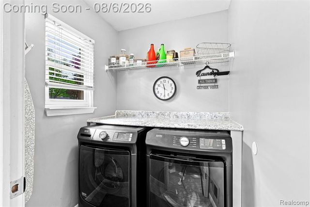 19360 Shadyside Street, Livonia, MI 48152