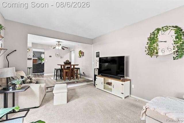 19360 Shadyside Street, Livonia, MI 48152