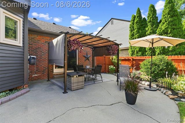 19360 Shadyside Street, Livonia, MI 48152