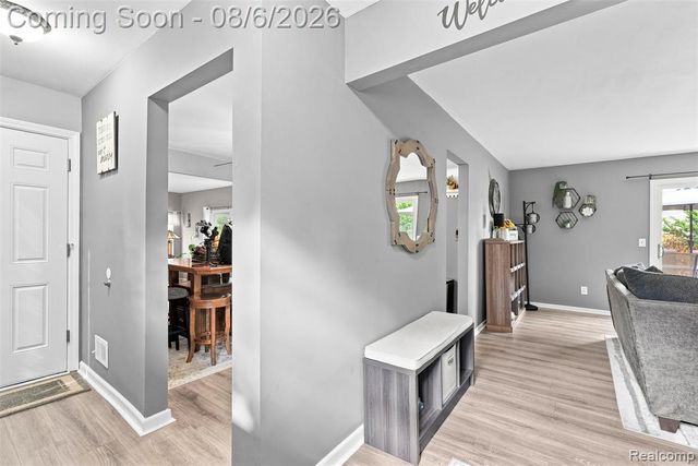 19360 Shadyside Street, Livonia, MI 48152