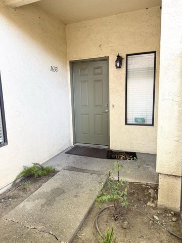 1633 Porter Way, Stockton, CA 95207