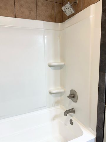 1633 Porter Way, Stockton, CA 95207