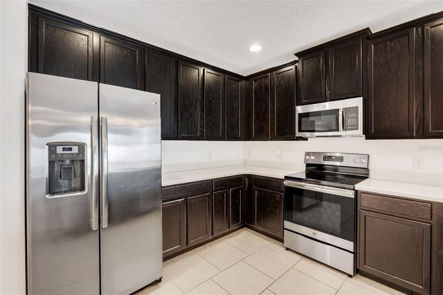 2620 WADEVIEW LOOP, St Cloud, FL 34769