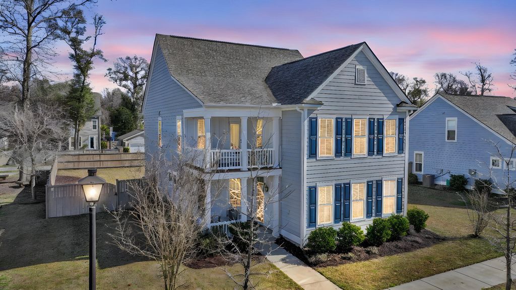 Image 1 of property listing at 2008 Bouganvillia Drive, Johns Island, SC 29455