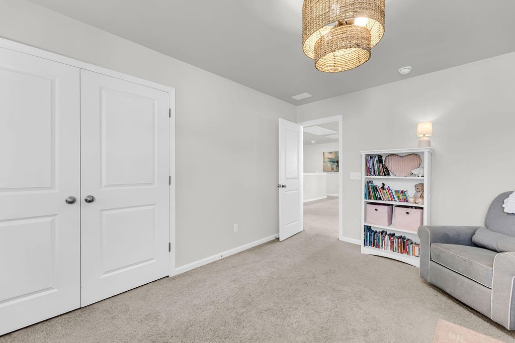 Image 37 of property listing at 2008 Bouganvillia Drive, Johns Island, SC 29455