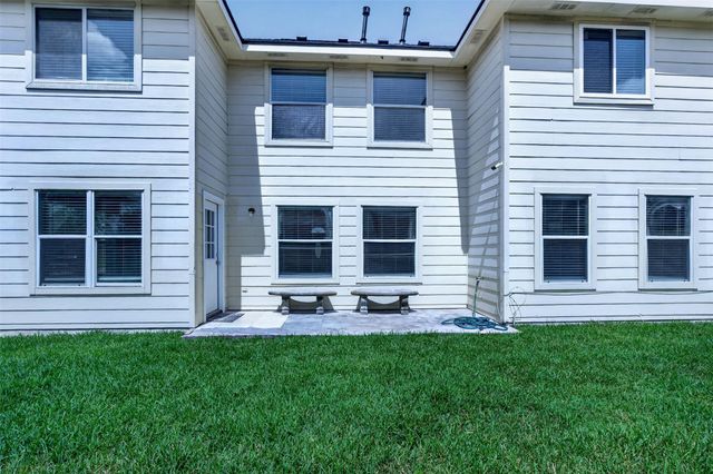8023 Beech Meadow Lane, Houston, TX 77083