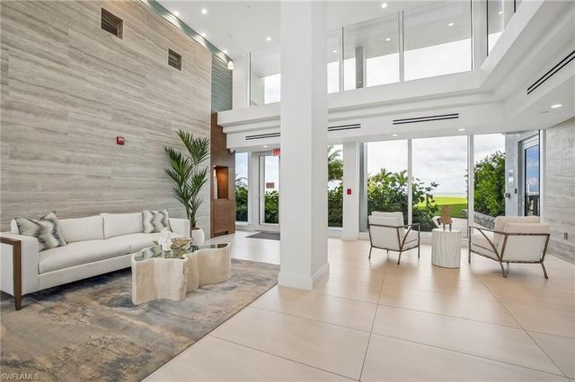 3443 Gulf Shore BLVD N 710, Naples, FL 34103