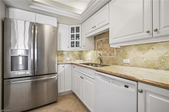 3443 Gulf Shore BLVD N 710, Naples, FL 34103