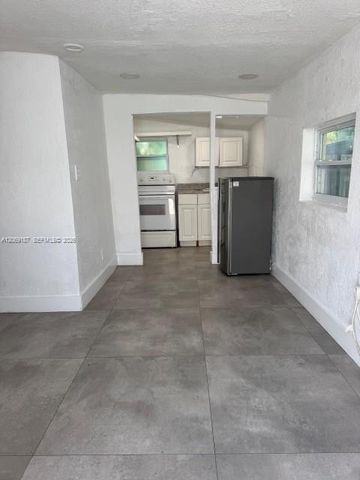 460 NW 82nd Terrace, Miami, FL 33150