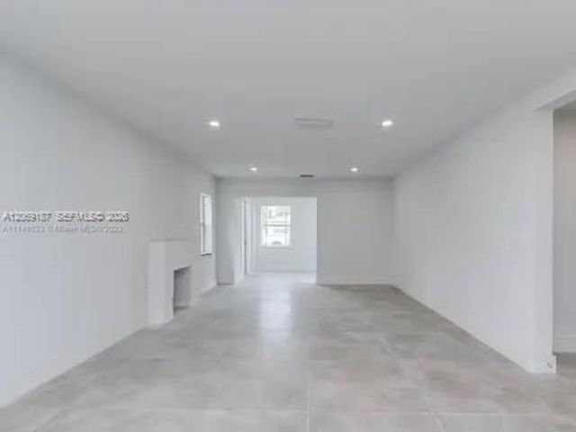 460 NW 82nd Terrace, Miami, FL 33150