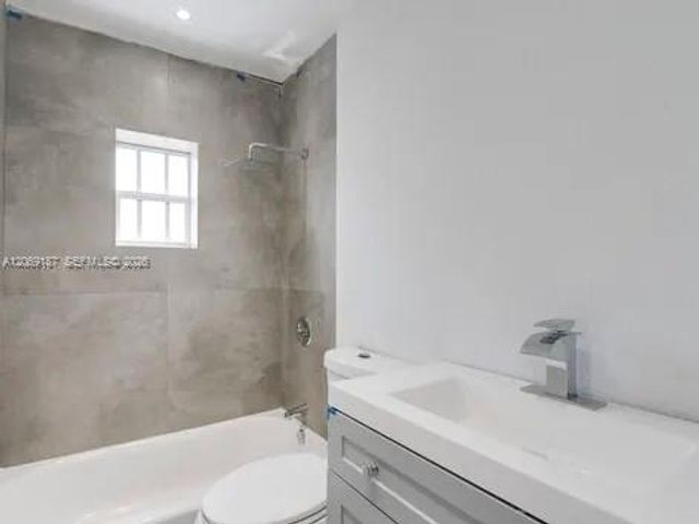460 NW 82nd Terrace, Miami, FL 33150