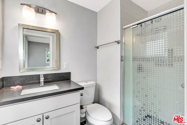 23830 Vanowen Street, West Hills (los Angeles), CA 91307