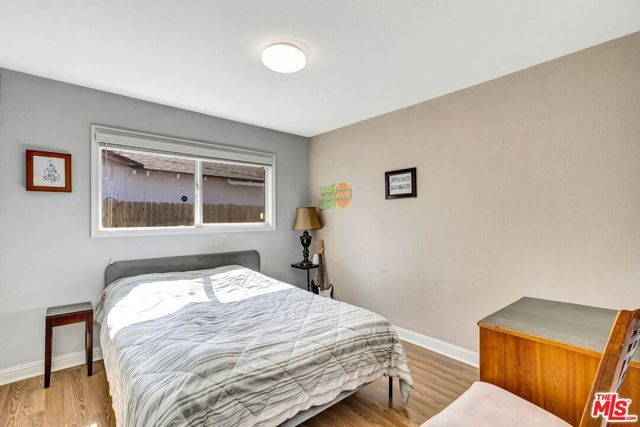 23830 Vanowen Street, West Hills (los Angeles), CA 91307