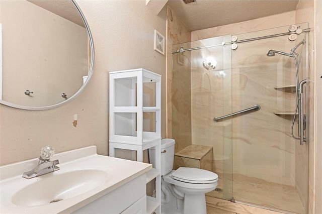 1715 Brazos Street, Rosenberg, TX 77471