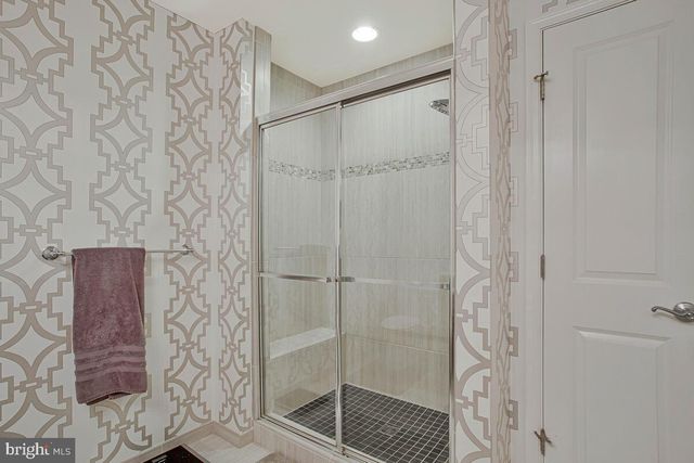 2 ARROWLEAF DR, Millersville, MD 21108