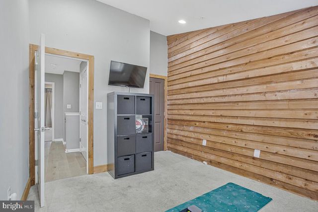 2 ARROWLEAF DR, Millersville, MD 21108