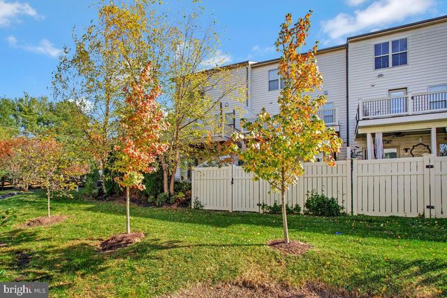 2 ARROWLEAF DR, Millersville, MD 21108