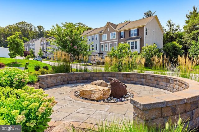 2 ARROWLEAF DR, Millersville, MD 21108