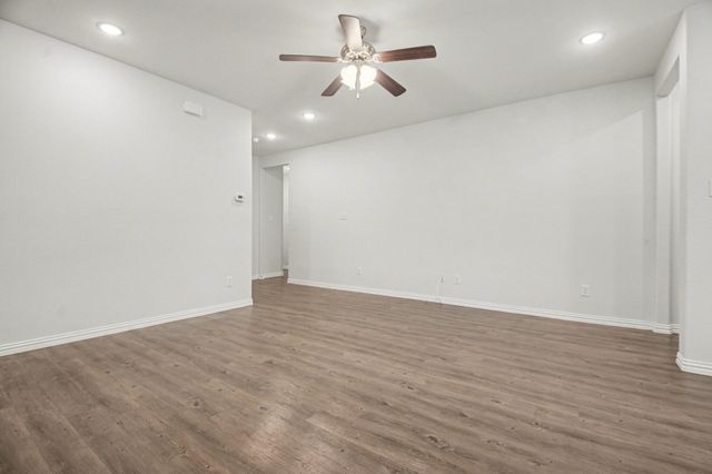 111 Dartmouth Avenue, Farmersville, TX 75442