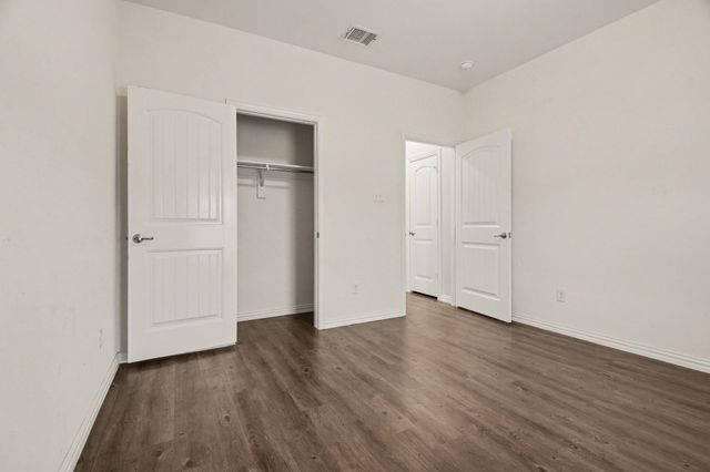 111 Dartmouth Avenue, Farmersville, TX 75442