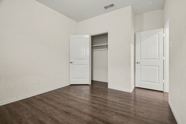 111 Dartmouth Avenue, Farmersville, TX 75442