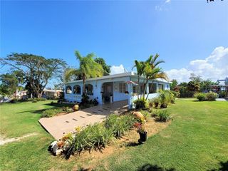 KM 10.0 INT PR-686, Vega Baja, PR 00693