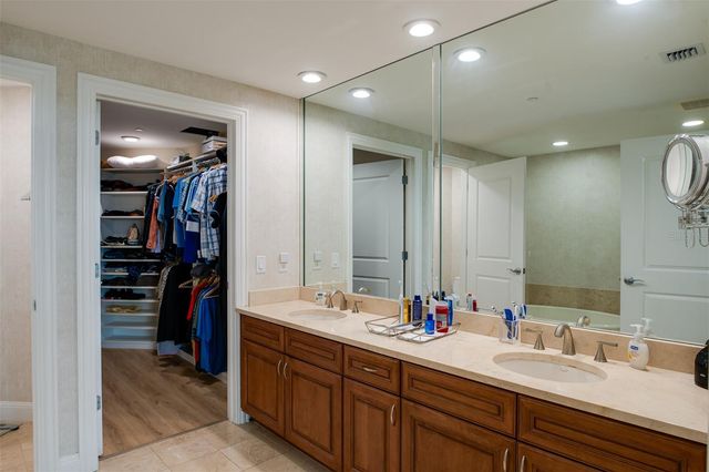 450 KNIGHTS RUN AVENUE 605, Tampa, FL 33602