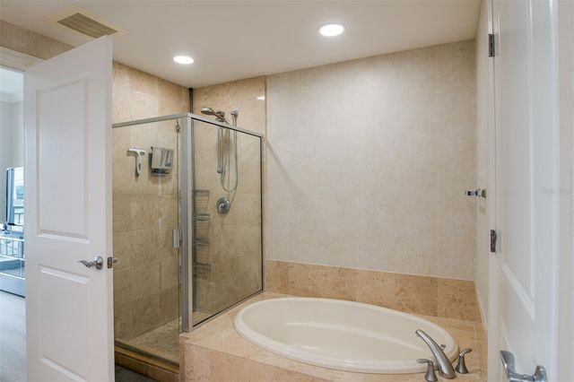 450 KNIGHTS RUN AVENUE 605, Tampa, FL 33602