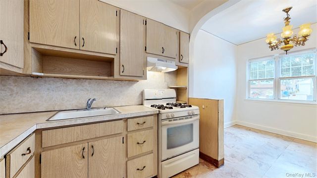 24-33 82nd Street, East Elmhurst, NY 11370