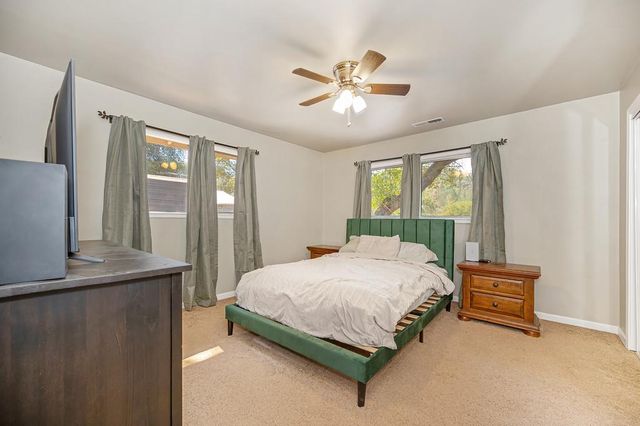 18251 W Clinton Rd, Jackson, CA 95642
