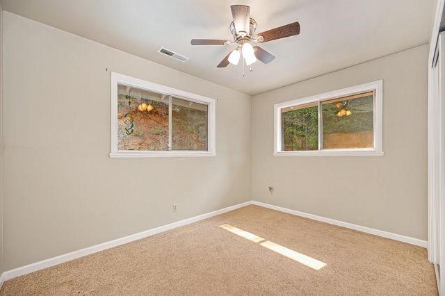 18251 W Clinton Rd, Jackson, CA 95642
