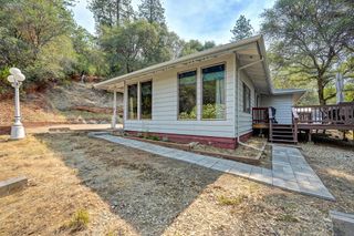 18251 W Clinton Rd, Jackson, CA 95642