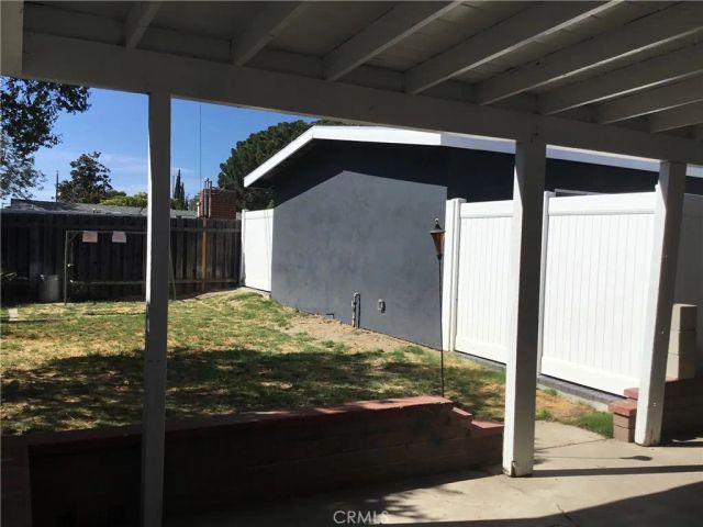 17214 Donmetz, Granada Hills, CA 91344