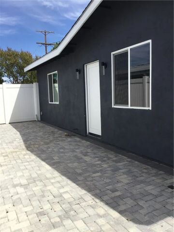 17214 Donmetz, Granada Hills, CA 91344